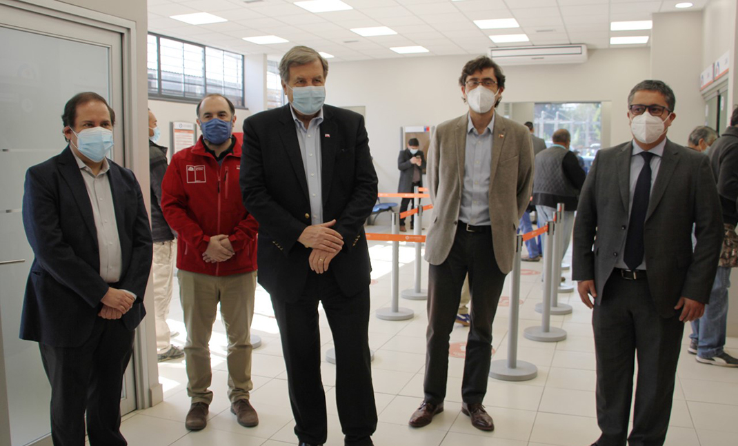 Autoridades en actividad Bono de Invierno 2021.