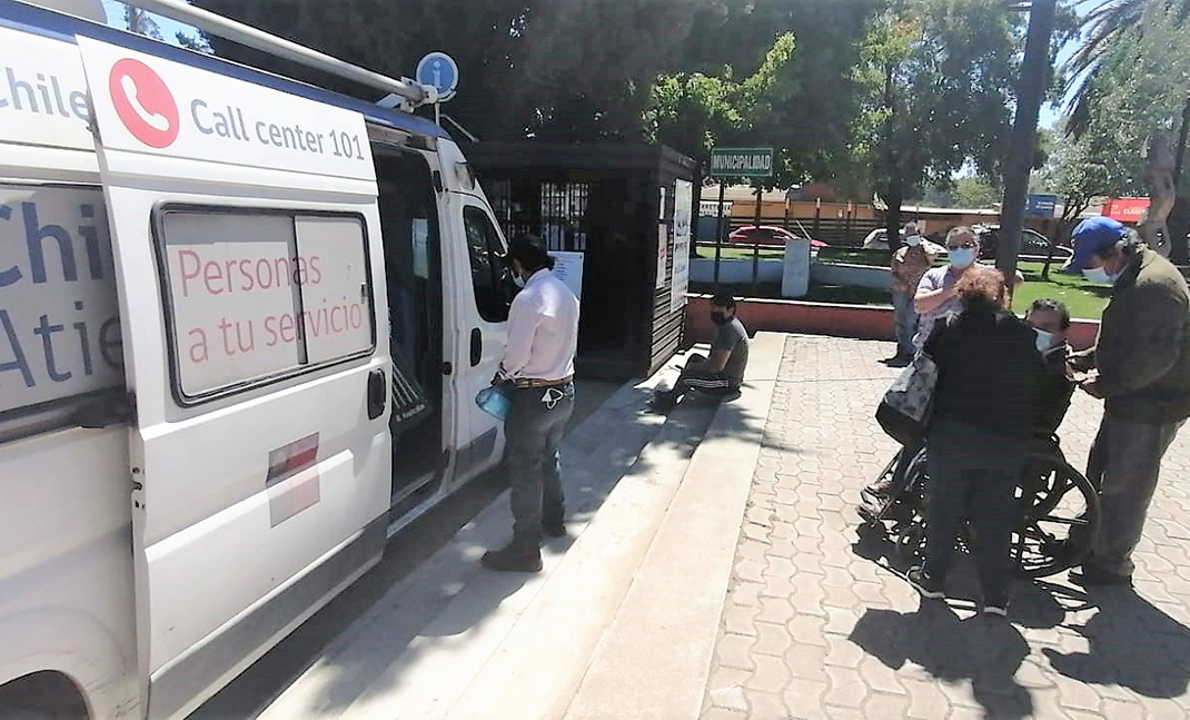 Imagen de Móvil IPS en atención de público.