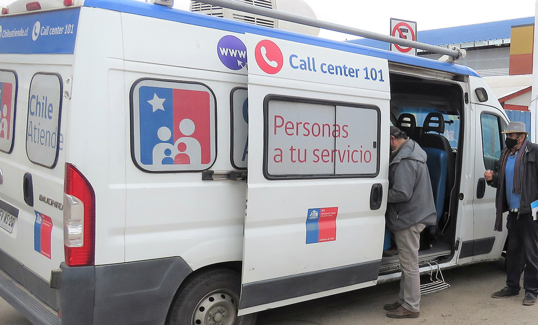 Imagen de Móvil IPS en atención de público.